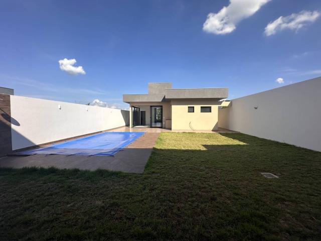 Casa para Venda em Piratininga - 4