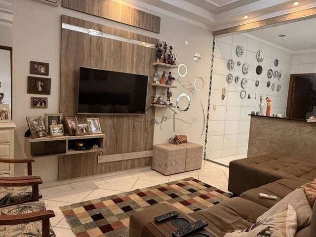 #298 - Casa para Venda em Bauru - SP